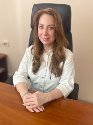 Руководитель учреждения здравоохранения Kутобаева Елена Васильевна